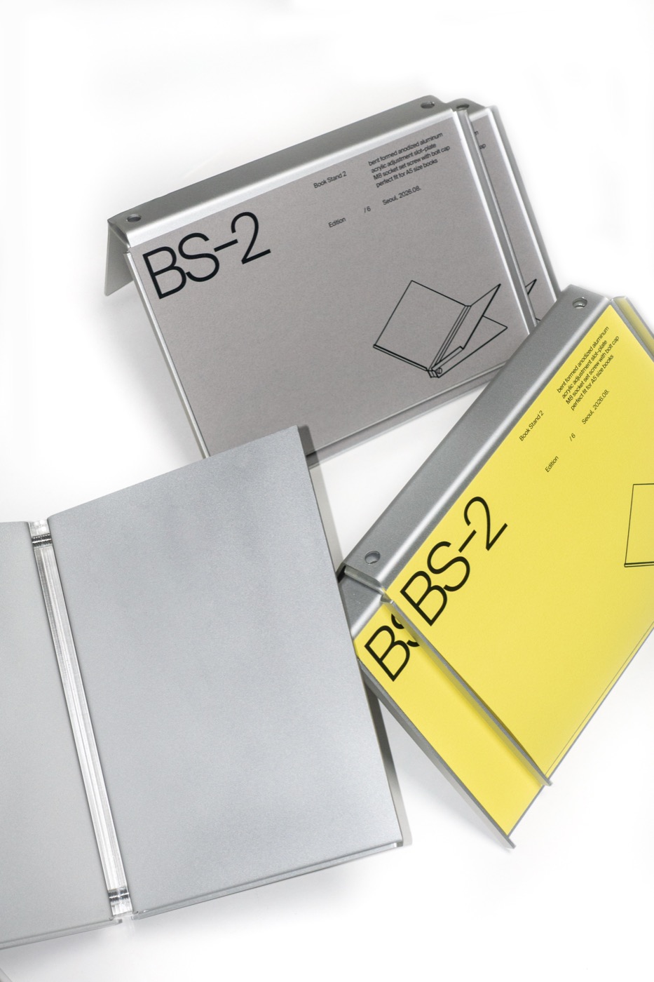 Two BS-2 stands opened against each other